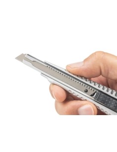 Dahle 10880 Cortador Profissional com Lâmina de 9mm - Corpo Metálico - Mecanismo Automático de Bloqueio - Guia Metálica 2