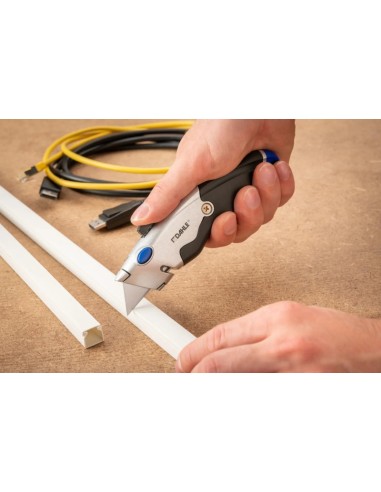 Dahle 10890 Heavy Duty Cuter com Lâmina Trapezoidal de Aço Carbono SK5 - Cortador de Fita de Embalagem - Corpo Metálico - Cabo 