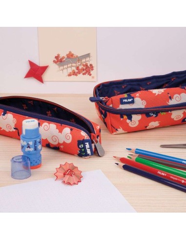 Milan Ninjutsu Pack de 4 Estojos portatudo com Conteúdo de Série - Conteúdo: Borracha, 2 Apontadores, 1 Lápis de Grafite HB, 3 